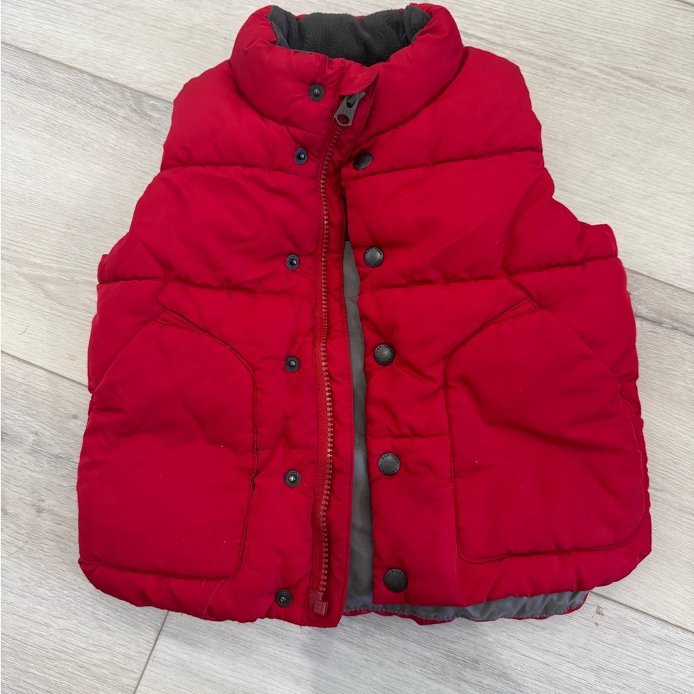 Gap Red Puffer Vest for toddler size 4T